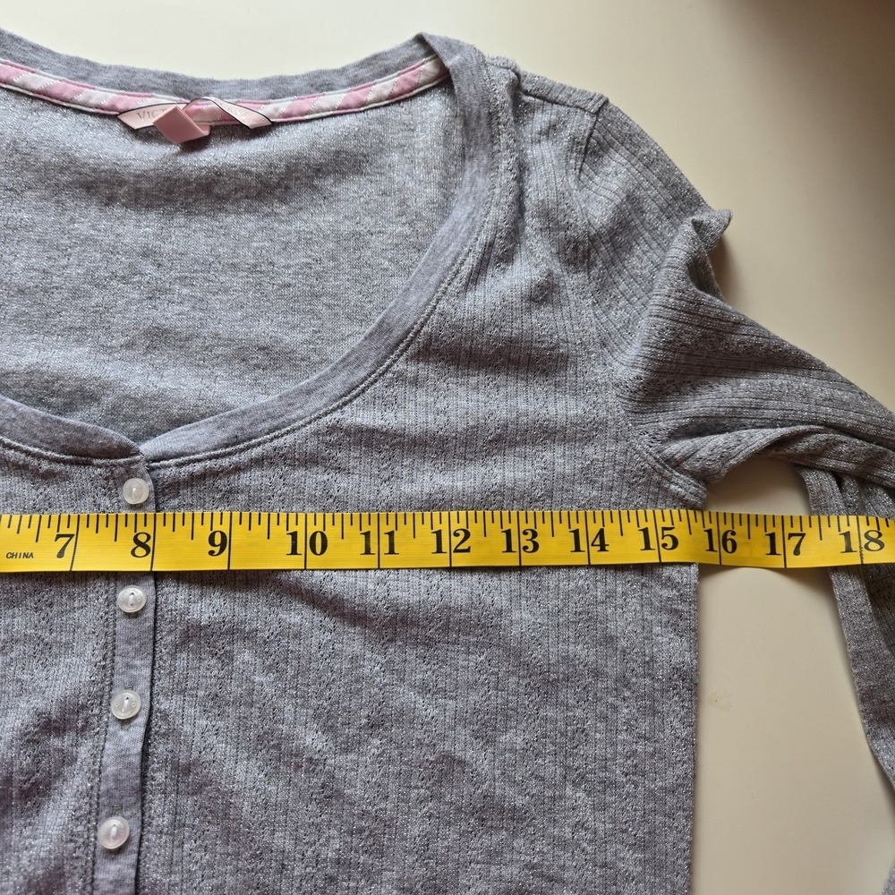 Victoria's Secret Gray Silver Metalic Henley Sleep Shirt Size S Lingerie Top - Picture 7 of 8